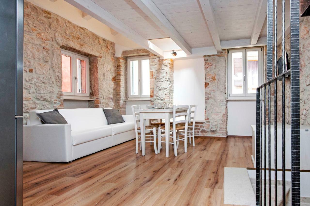 Apartments Casa Roccia Bianca Rovinj Buitenkant foto