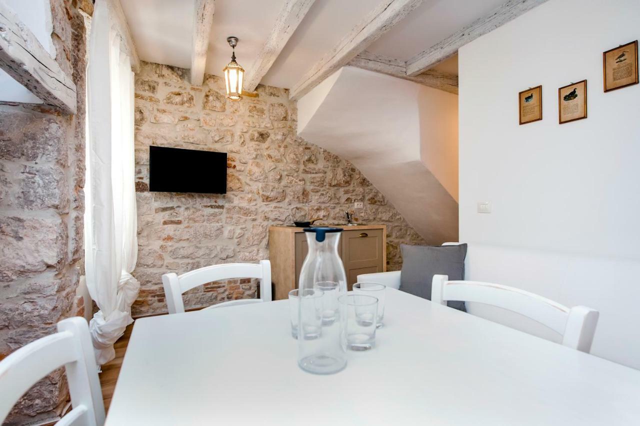 Apartments Casa Roccia Bianca Rovinj Buitenkant foto