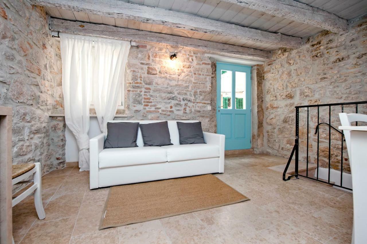 Apartments Casa Roccia Bianca Rovinj Buitenkant foto